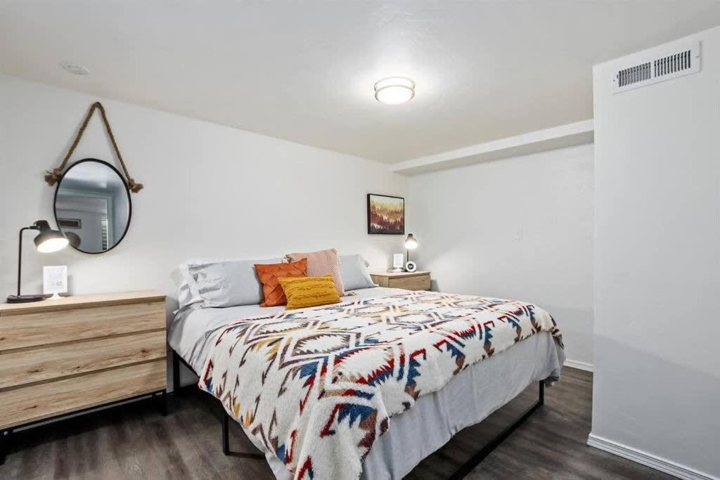 #Stayinmydistrict Twin Falls Pendleton Chic Suite Екстер'єр фото